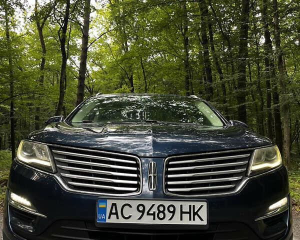 Синий Линкольн МКС, объемом двигателя 2 л и пробегом 258 тыс. км за 10500 $, фото 2 на Automoto.ua