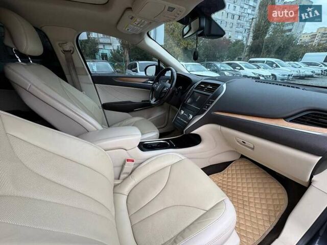 Синий Линкольн МКС, объемом двигателя 2 л и пробегом 239 тыс. км за 12500 $, фото 17 на Automoto.ua