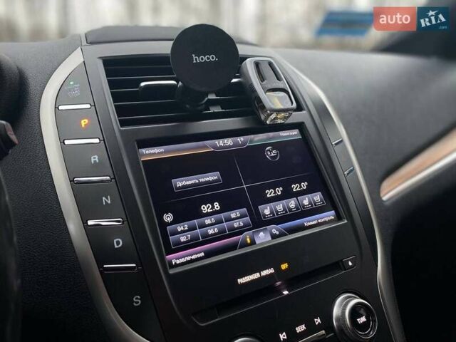 Синій Лінкольн МКС, об'ємом двигуна 2 л та пробігом 152 тис. км за 15490 $, фото 35 на Automoto.ua
