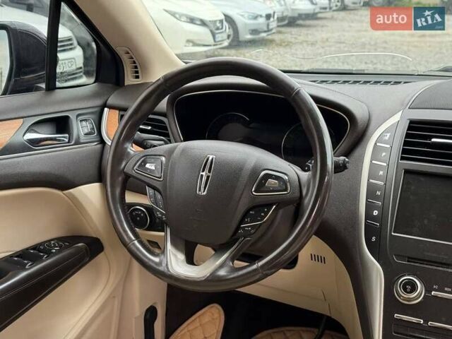 Синий Линкольн МКС, объемом двигателя 2 л и пробегом 239 тыс. км за 12500 $, фото 13 на Automoto.ua