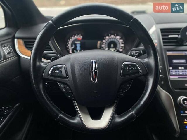 Синій Лінкольн МКС, об'ємом двигуна 2 л та пробігом 152 тис. км за 15490 $, фото 34 на Automoto.ua
