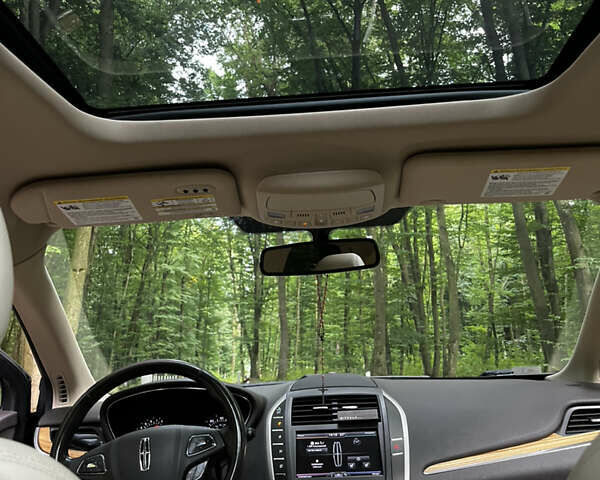 Синий Линкольн МКС, объемом двигателя 2 л и пробегом 258 тыс. км за 10500 $, фото 19 на Automoto.ua