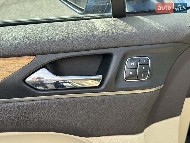 Линкольн МКС 2015 в Житомире на Automoto.ua Синий Линкольн МКС, объемом двигателя 2 л и пробегом 213 тыс. км за 12999 $, фото 16 на Automoto.ua