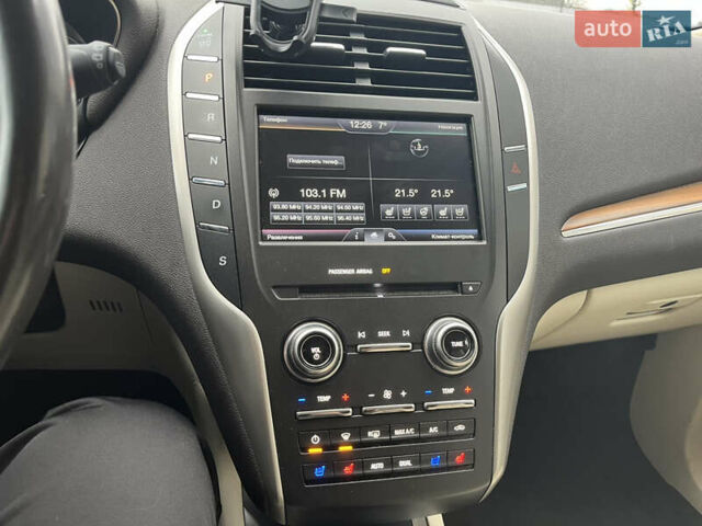 Синій Лінкольн МКС, об'ємом двигуна 2.26 л та пробігом 145 тис. км за 16900 $, фото 21 на Automoto.ua