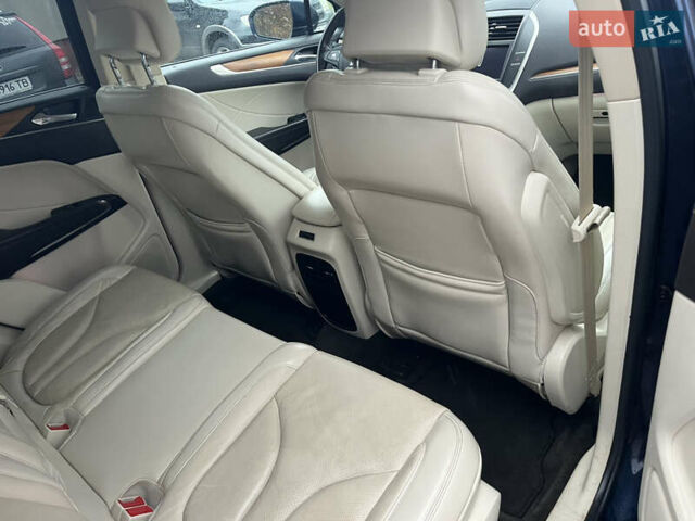 Синій Лінкольн МКС, об'ємом двигуна 2.26 л та пробігом 145 тис. км за 16900 $, фото 6 на Automoto.ua