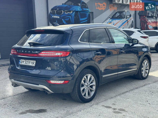 Линкольн МКС 2015 в Житомире на Automoto.ua Синий Линкольн МКС, объемом двигателя 2 л и пробегом 213 тыс. км за 12999 $, фото 3 на Automoto.ua