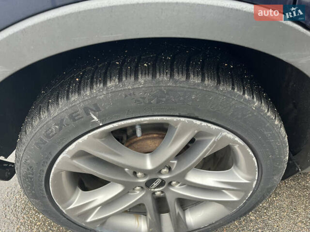 Синій Лінкольн МКС, об'ємом двигуна 2.26 л та пробігом 145 тис. км за 16900 $, фото 14 на Automoto.ua