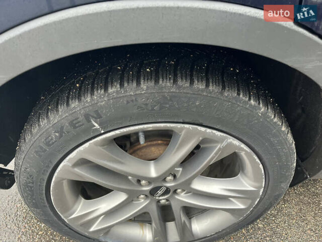 Синій Лінкольн МКС, об'ємом двигуна 2.26 л та пробігом 145 тис. км за 16900 $, фото 15 на Automoto.ua