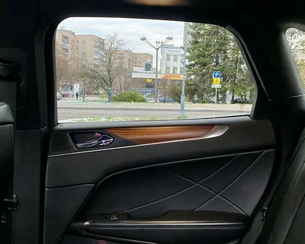 Синій Лінкольн МКС, об'ємом двигуна 2 л та пробігом 145 тис. км за 14500 $, фото 29 на Automoto.ua