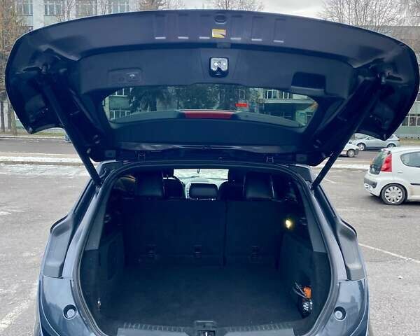 Синій Лінкольн МКС, об'ємом двигуна 2 л та пробігом 145 тис. км за 14500 $, фото 41 на Automoto.ua