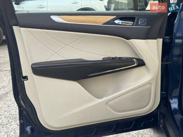 Линкольн МКС 2015 в Житомире на Automoto.ua Синий Линкольн МКС, объемом двигателя 2 л и пробегом 213 тыс. км за 12999 $, фото 14 на Automoto.ua