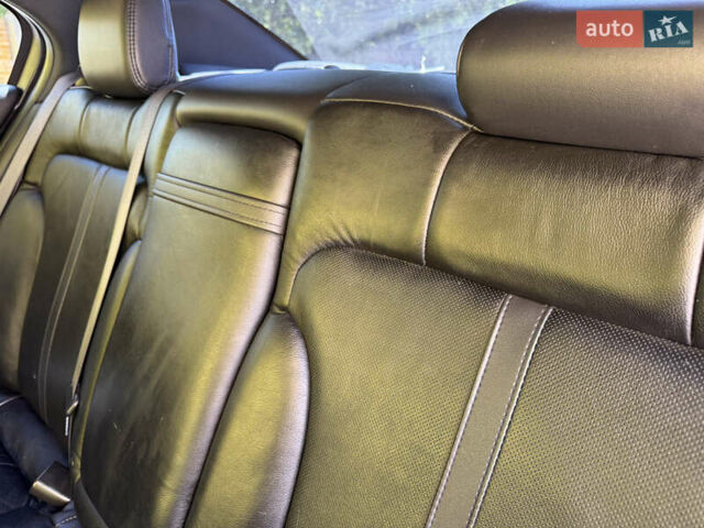 Черный Линкольн МКС, объемом двигателя 3.73 л и пробегом 192 тыс. км за 16500 $, фото 11 на Automoto.ua