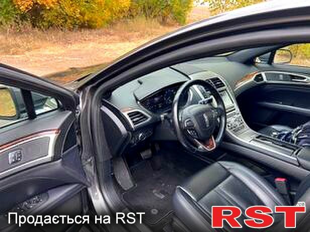 Черный Линкольн МКС, объемом двигателя 2 л и пробегом 0 тыс. км за 9500 $, фото 3 на Automoto.ua