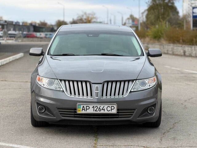 Серый Линкольн МКС, объемом двигателя 3.7 л и пробегом 107 тыс. км за 20000 $, фото 2 на Automoto.ua