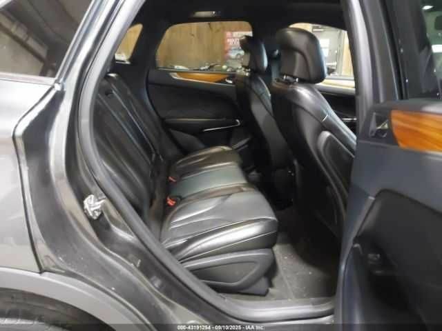 Серый Линкольн МКС, объемом двигателя 0 л и пробегом 123 тыс. км за 3500 $, фото 7 на Automoto.ua