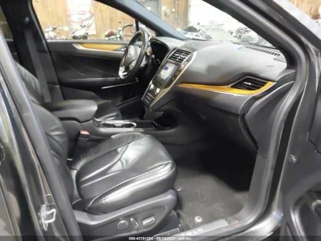 Серый Линкольн МКС, объемом двигателя 0 л и пробегом 123 тыс. км за 3500 $, фото 4 на Automoto.ua