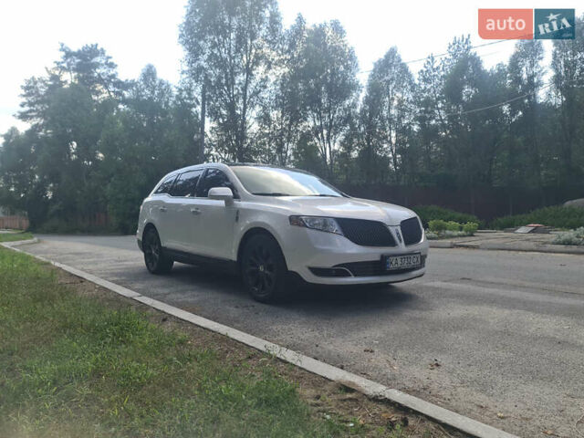Білий Лінкольн MKT, об'ємом двигуна 3.5 л та пробігом 122 тис. км за 13999 $, фото 6 на Automoto.ua