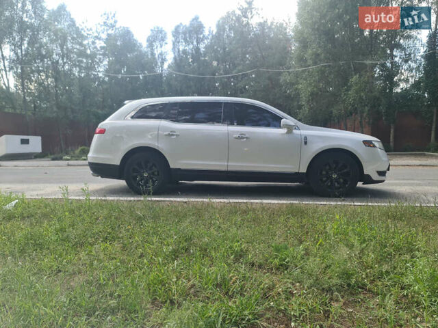 Білий Лінкольн MKT, об'ємом двигуна 3.5 л та пробігом 122 тис. км за 13999 $, фото 7 на Automoto.ua