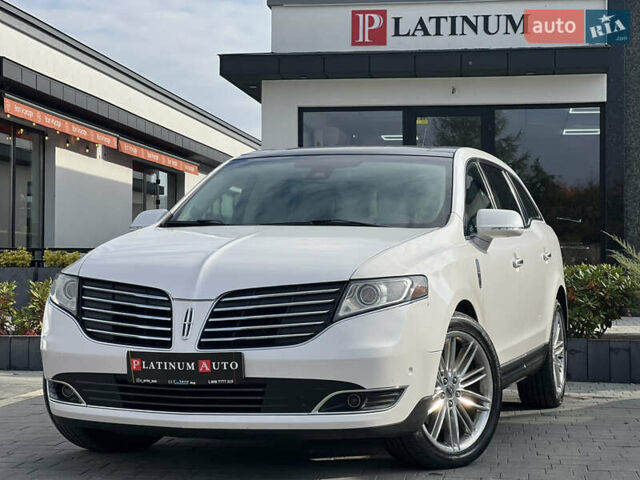 Белый Линкольн МКТ, объемом двигателя 3.5 л и пробегом 85 тыс. км за 15500 $, фото 2 на Automoto.ua