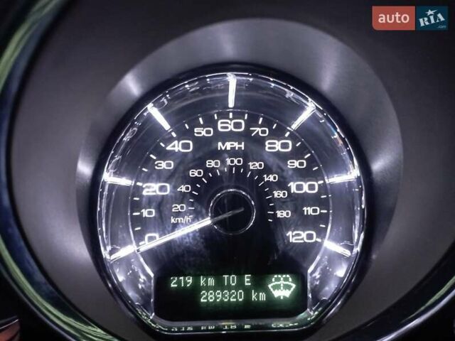 Линкольн МКТ 2012 в Ирпене на Automoto.ua Черный Линкольн МКТ, объемом двигателя 3.5 л и пробегом 289 тыс. км за 9999 $, фото 9 на Automoto.ua