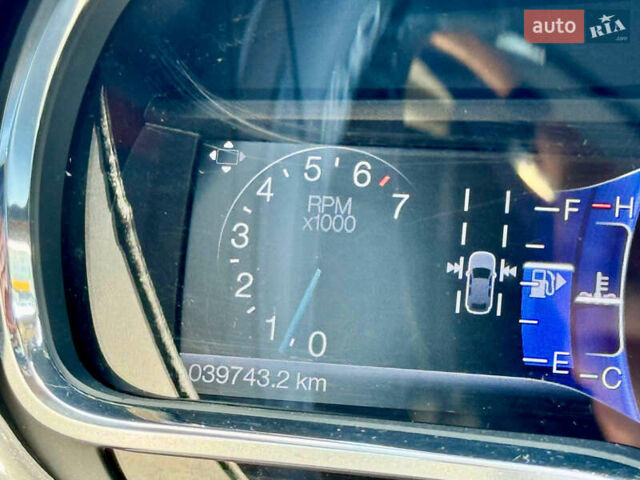 Чорний Лінкольн MKT, об'ємом двигуна 3.5 л та пробігом 40 тис. км за 17990 $, фото 63 на Automoto.ua