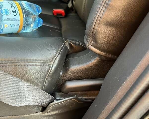 Чорний Лінкольн MKT, об'ємом двигуна 3.7 л та пробігом 220 тис. км за 17500 $, фото 40 на Automoto.ua