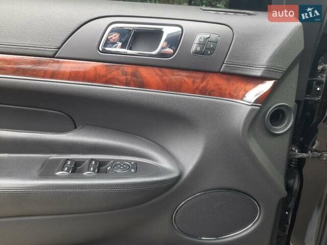 Чорний Лінкольн MKT, об'ємом двигуна 3.5 л та пробігом 33 тис. км за 19800 $, фото 17 на Automoto.ua