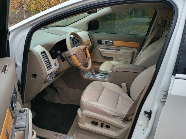 Белый Линкольн МКХ, объемом двигателя 3.5 л и пробегом 340 тыс. км за 8500 $, фото 9 на Automoto.ua