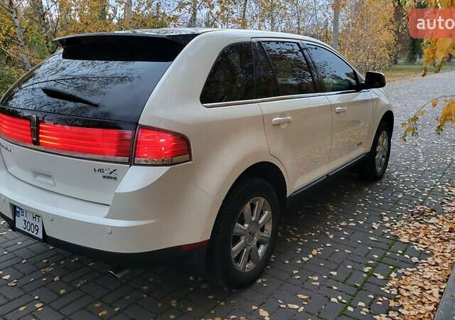 Белый Линкольн МКХ, объемом двигателя 3.5 л и пробегом 340 тыс. км за 8500 $, фото 7 на Automoto.ua