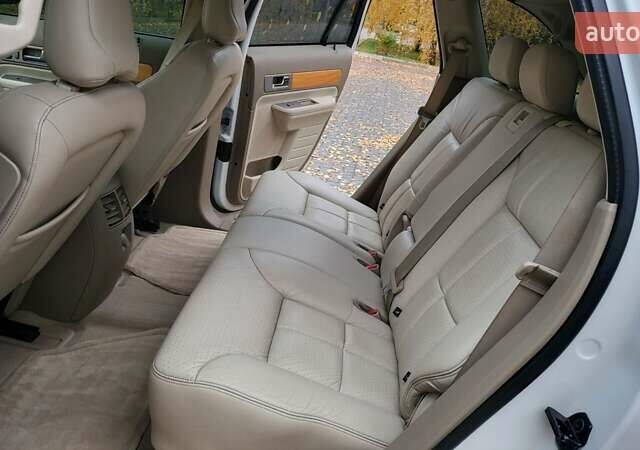 Белый Линкольн МКХ, объемом двигателя 3.5 л и пробегом 340 тыс. км за 8500 $, фото 15 на Automoto.ua