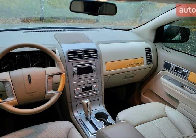 Белый Линкольн МКХ, объемом двигателя 3.5 л и пробегом 340 тыс. км за 8500 $, фото 13 на Automoto.ua
