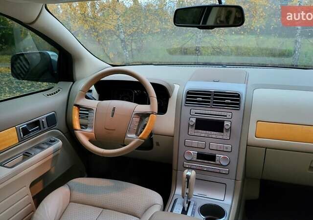 Белый Линкольн МКХ, объемом двигателя 3.5 л и пробегом 340 тыс. км за 8500 $, фото 12 на Automoto.ua