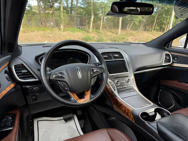 Білий Лінкольн MKX, об'ємом двигуна 3.7 л та пробігом 77 тис. км за 9300 $, фото 8 на Automoto.ua
