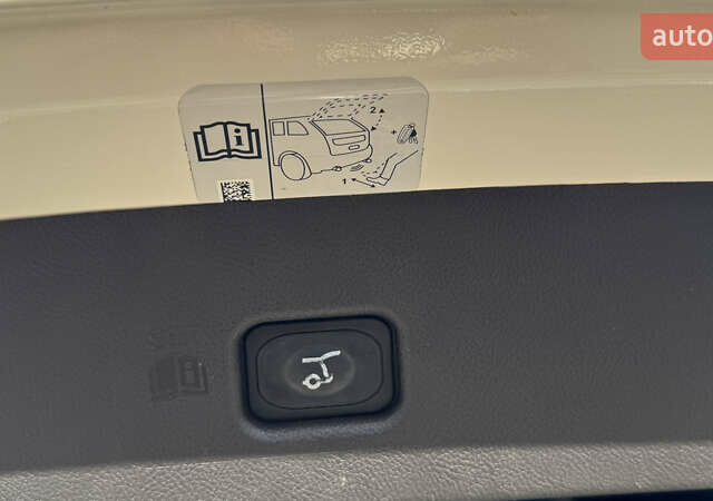 Білий Лінкольн MKX, об'ємом двигуна 3.73 л та пробігом 131 тис. км за 24000 $, фото 25 на Automoto.ua