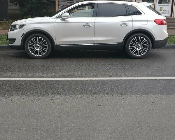 Білий Лінкольн MKX, об'ємом двигуна 3.73 л та пробігом 205 тис. км за 19800 $, фото 3 на Automoto.ua