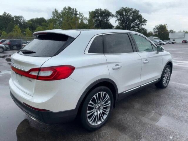 Белый Линкольн МКХ, объемом двигателя 3.7 л и пробегом 74 тыс. км за 5100 $, фото 6 на Automoto.ua