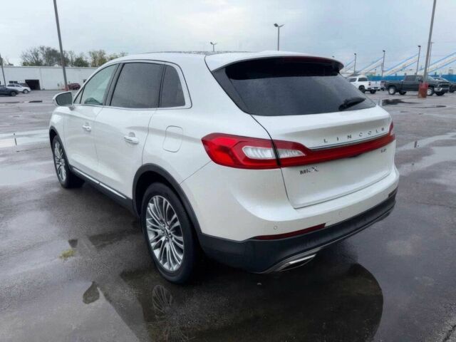 Белый Линкольн МКХ, объемом двигателя 3.7 л и пробегом 74 тыс. км за 5100 $, фото 4 на Automoto.ua