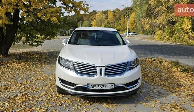 Лінкольн MKX 2018 у Дніпро (Дніпропетровську) на Automoto.ua Білий Лінкольн MKX, об'ємом двигуна 3.7 л та пробігом 170 тис. км за 16600 $, фото 1 на Automoto.ua