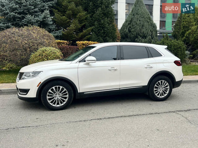 Белый Линкольн МКХ, объемом двигателя 3.73 л и пробегом 170 тыс. км за 14999 $, фото 2 на Automoto.ua