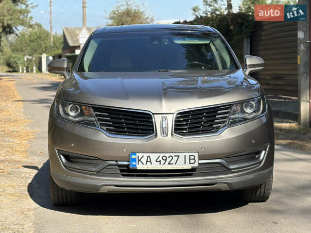 Бежевий Лінкольн MKX, об'ємом двигуна 2.7 л та пробігом 167 тис. км за 18900 $, фото 1 на Automoto.ua