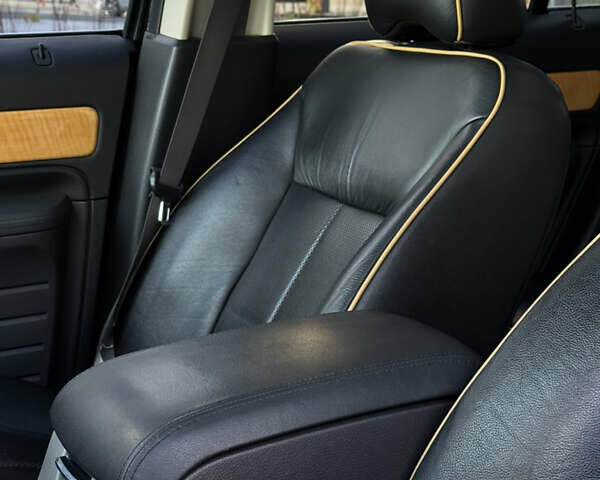 Линкольн МКХ 2008 в Киеве на Automoto.ua Черный Линкольн МКХ, объемом двигателя 3.5 л и пробегом 151 тыс. км за 9200 $, фото 24 на Automoto.ua