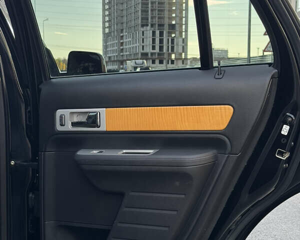 Линкольн МКХ 2008 в Киеве на Automoto.ua Черный Линкольн МКХ, объемом двигателя 3.5 л и пробегом 151 тыс. км за 9200 $, фото 34 на Automoto.ua