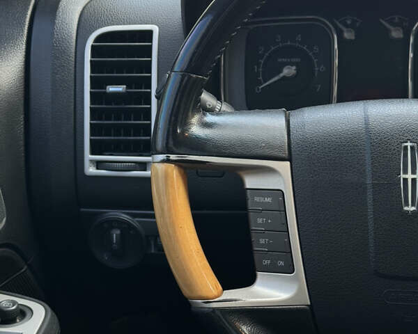 Линкольн МКХ 2008 в Киеве на Automoto.ua Черный Линкольн МКХ, объемом двигателя 3.5 л и пробегом 151 тыс. км за 9200 $, фото 25 на Automoto.ua