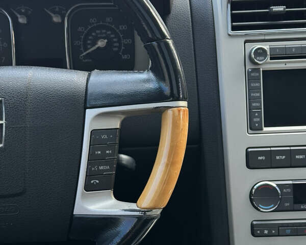 Линкольн МКХ 2008 в Киеве на Automoto.ua Черный Линкольн МКХ, объемом двигателя 3.5 л и пробегом 151 тыс. км за 9200 $, фото 26 на Automoto.ua