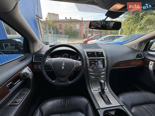 Чорний Лінкольн MKX, об'ємом двигуна 3.72 л та пробігом 184 тис. км за 8500 $, фото 8 на Automoto.ua