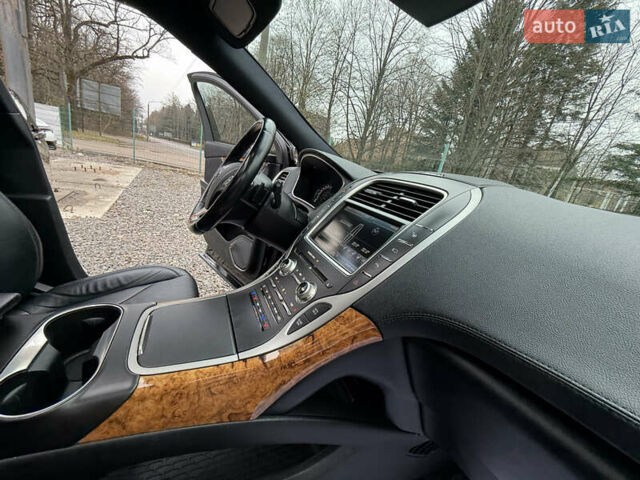 Черный Линкольн МКХ, объемом двигателя 3.7 л и пробегом 185 тыс. км за 16999 $, фото 40 на Automoto.ua