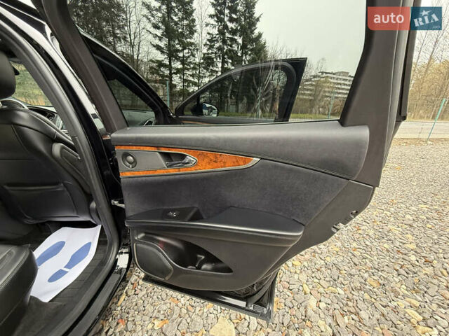 Черный Линкольн МКХ, объемом двигателя 3.7 л и пробегом 185 тыс. км за 16999 $, фото 48 на Automoto.ua