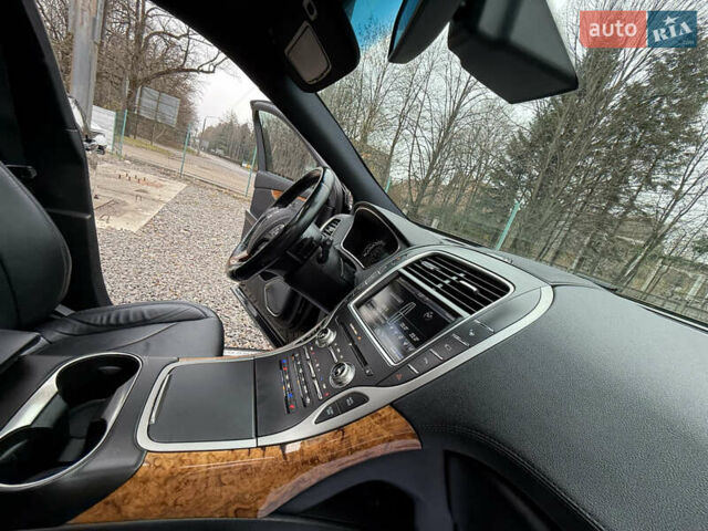 Черный Линкольн МКХ, объемом двигателя 3.7 л и пробегом 185 тыс. км за 16999 $, фото 38 на Automoto.ua