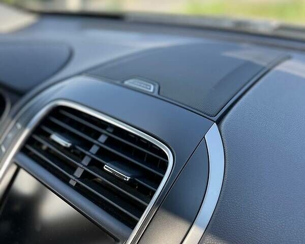 Черный Линкольн МКХ, объемом двигателя 3.7 л и пробегом 149 тыс. км за 19700 $, фото 23 на Automoto.ua