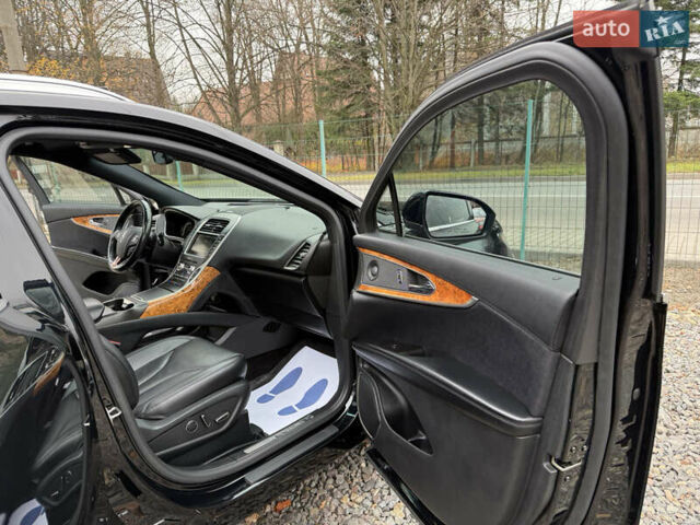 Черный Линкольн МКХ, объемом двигателя 3.7 л и пробегом 185 тыс. км за 16999 $, фото 33 на Automoto.ua